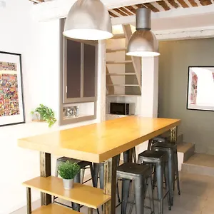 https://la-villa-de-la.fr-provencehotel.com