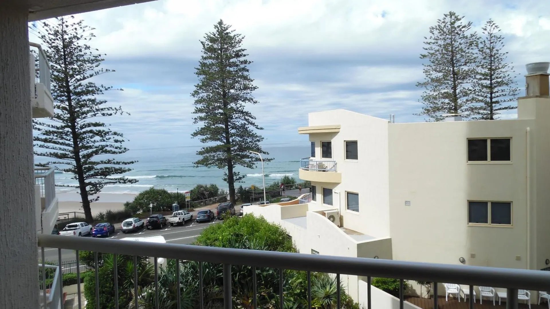 Coolum Caprice Aparthotel Coolum Beach 4*,  Australia