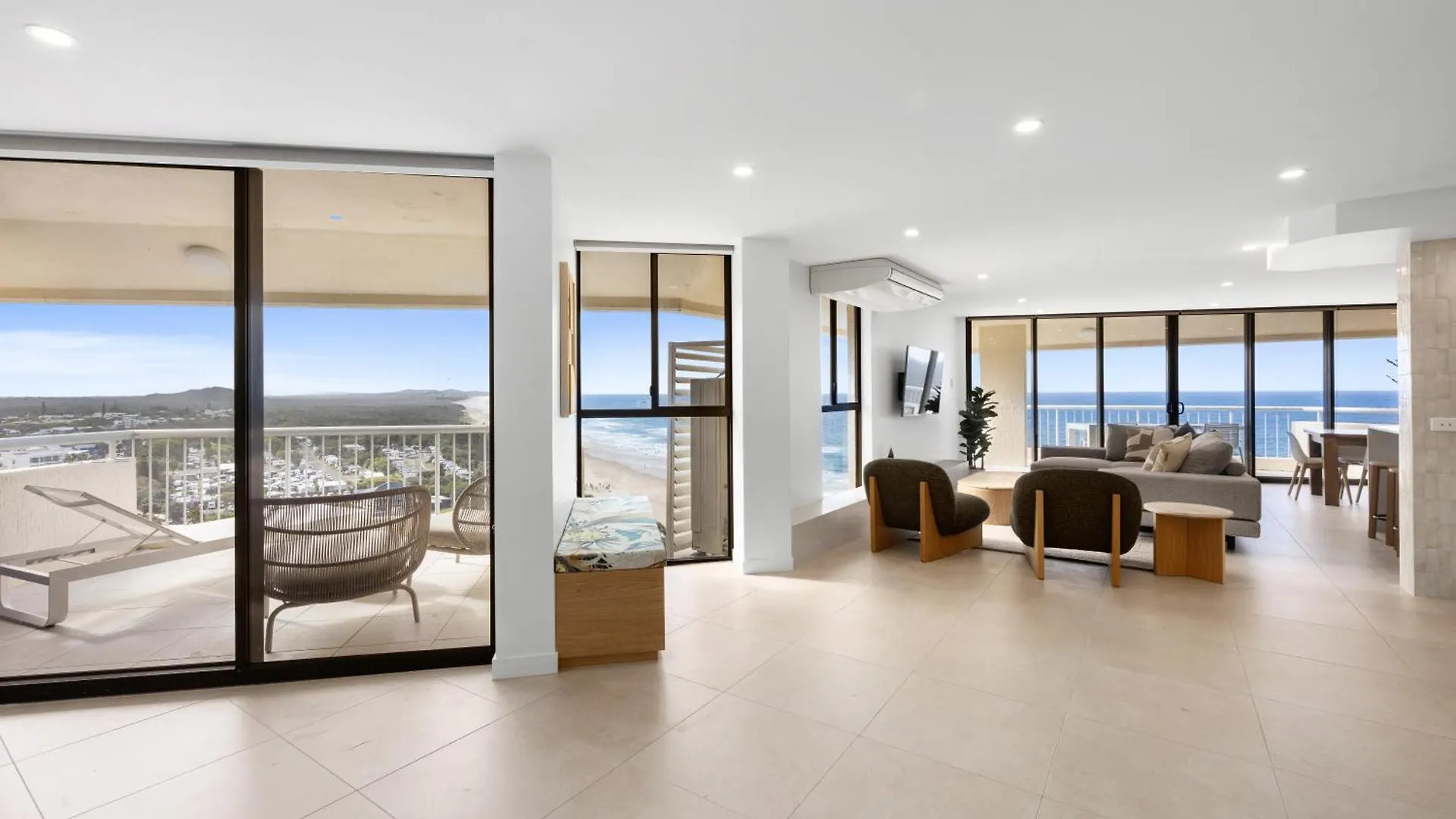Coolum Caprice Aparthotel Coolum Beach 4*,