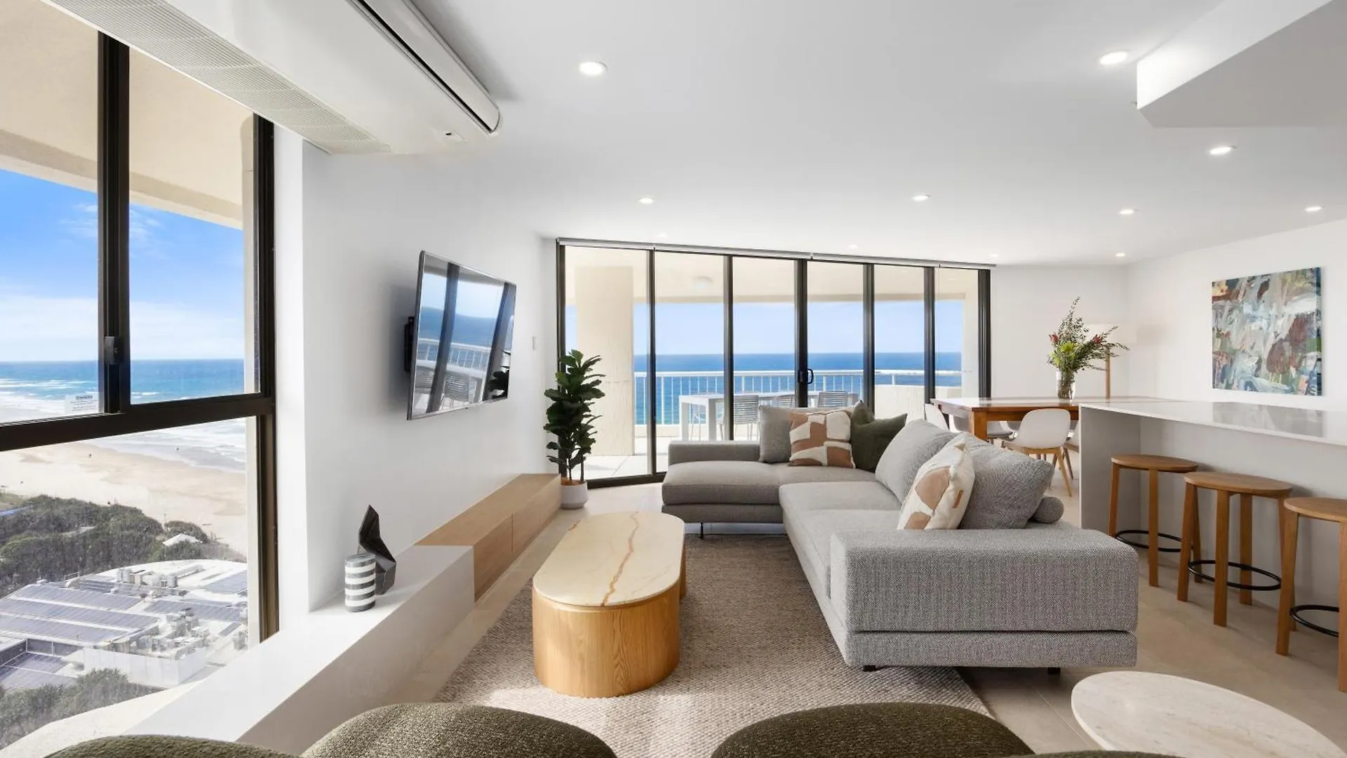 ****  Coolum Caprice Aparthotel Coolum Beach Australia